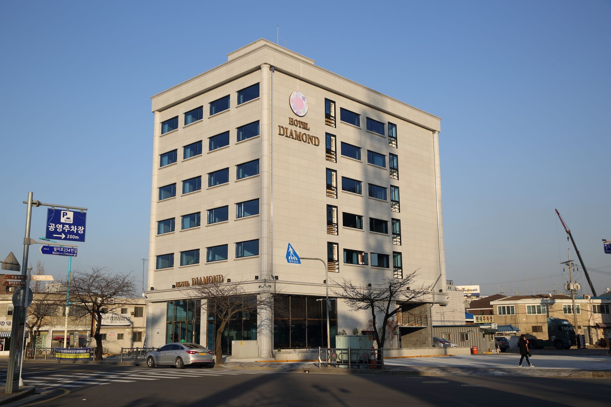 Diamond Tourist Hotel Incshon Kültér fotó