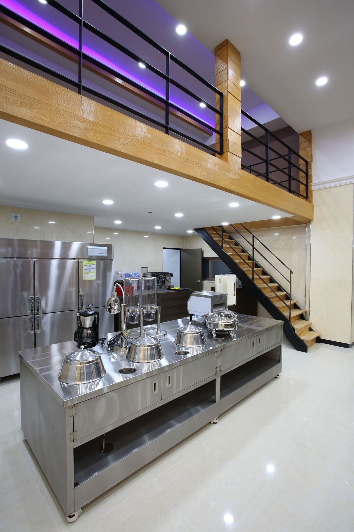 Diamond Tourist Hotel Incshon Kültér fotó